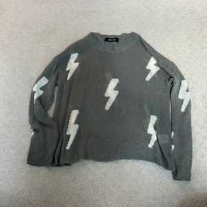 Fabrik light weight sweater/long sleeve shirt
